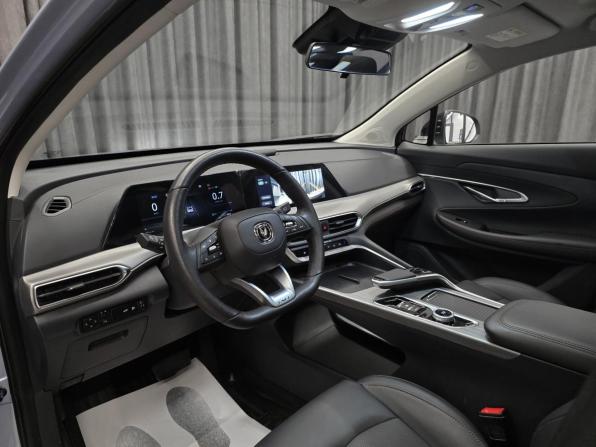 Changan UNI-T I с пробегом 2024 года, цена 2 499 000 рублей, 9500 км, внедорожник, Автокод Объявления