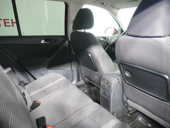 Volkswagen Tiguan I с пробегом 2010 года, цена 990 000 рублей, 177824 км, внедорожник, Автокод Объявления