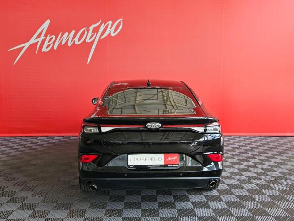 JAC J7 I с пробегом 2023 года, цена 1 265 000 рублей, 84107 км, хэтчбек, Автокод Объявления