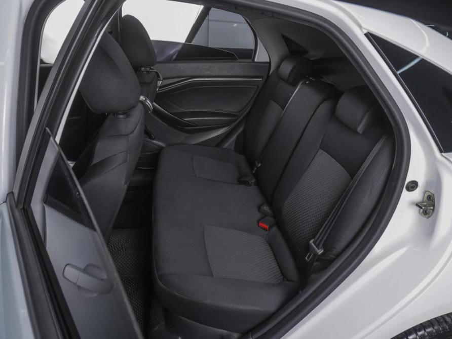 Lada (ВАЗ) Vesta I Ростов-на-Дону  - изображение 9