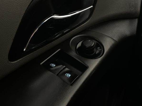 Chevrolet Cruze I Рестайлинг с пробегом 2013 года, цена 399 999 рублей, 290000 км, хэтчбек, Автокод Объявления