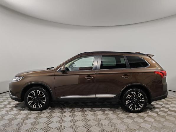 Mitsubishi Outlander III Рестайлинг 3 с пробегом 2021 года, цена 2 249 000 рублей, 107418 км, внедорожник, Автокод Объявления