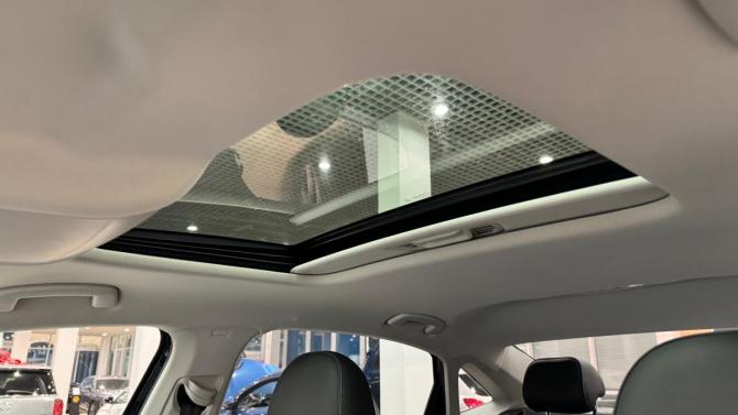 Volkswagen Passat B8 Рестайлинг с пробегом 2022 года, цена 2 300 000 рублей, 80371 км, седан, Автокод Объявления
