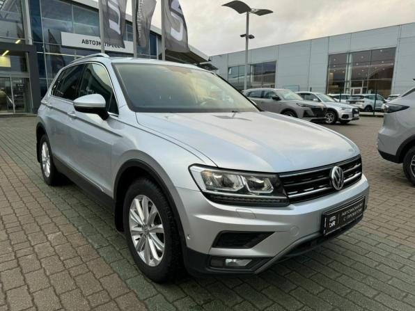 Volkswagen Tiguan II с пробегом 2017 года, цена 2 190 000 рублей, 206838 км, внедорожник, Автокод Объявления