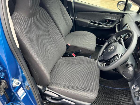 Toyota Vitz III (XP130) Рестайлинг 2 с пробегом 2018 года, цена 876 200 рублей, 99110 км, хэтчбек, Автокод Объявления