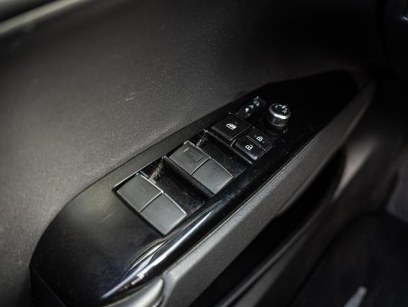 Toyota Camry IX (XV80) China Market с пробегом 2024 года, цена 3 770 000 рублей, 28153 км, седан, Автокод Объявления