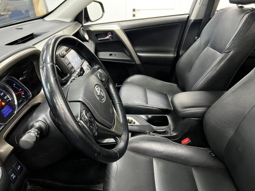 Toyota RAV4 IV (XA40) Казань  - изображение 12