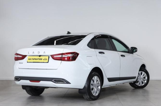Lada (ВАЗ) Vesta I Рестайлинг (NG) с пробегом 2024 года, цена 1 249 000 рублей, 26100 км, седан, Автокод Объявления