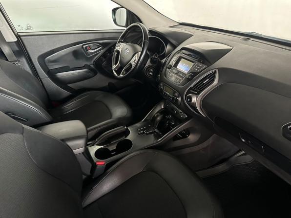 Hyundai ix35 I Рестайлинг с пробегом 2014 года, цена 1 372 000 рублей, 157659 км, внедорожник, Автокод Объявления