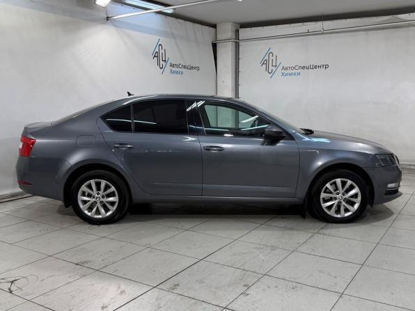 Skoda Octavia III (A7) Рестайлинг с пробегом 2018 года, цена 1 749 800 рублей, 152000 км, лифтбек, Автокод Объявления
