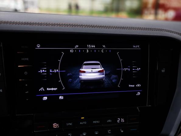 Volkswagen Touareg III с пробегом 2018 года, цена 4 300 000 рублей, 159998 км, внедорожник, Автокод Объявления