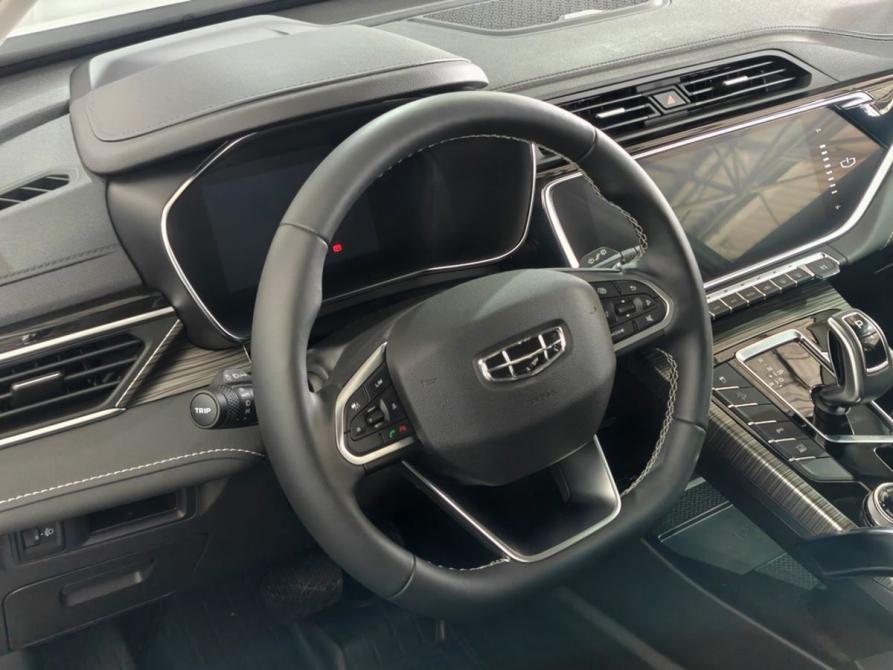 Geely Atlas Pro Москва  - изображение 12