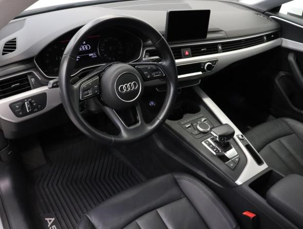Audi A5 II (F5) с пробегом 2019 года, цена 3 190 000 рублей, 68899 км, лифтбек, Автокод Объявления