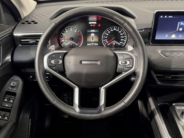 Haval Jolion I с пробегом 2023 года, цена 1 799 800 рублей, 33000 км, внедорожник, Автокод Объявления