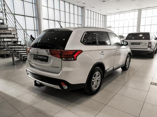 Mitsubishi Outlander III Рестайлинг 2 с пробегом 2016 года, цена 1 399 000 рублей, 236513 км, внедорожник, Автокод Объявления