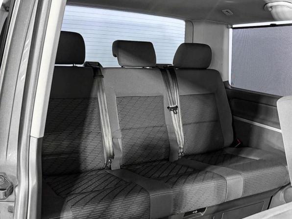 Volkswagen Multivan T5 Рестайлинг с пробегом 2013 года, цена 1 893 200 рублей, 245822 км, минивэн, Автокод Объявления