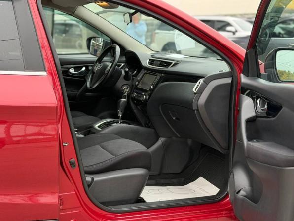 Nissan Qashqai II с пробегом 2018 года, цена 1 399 000 рублей, 133153 км, внедорожник, Автокод Объявления