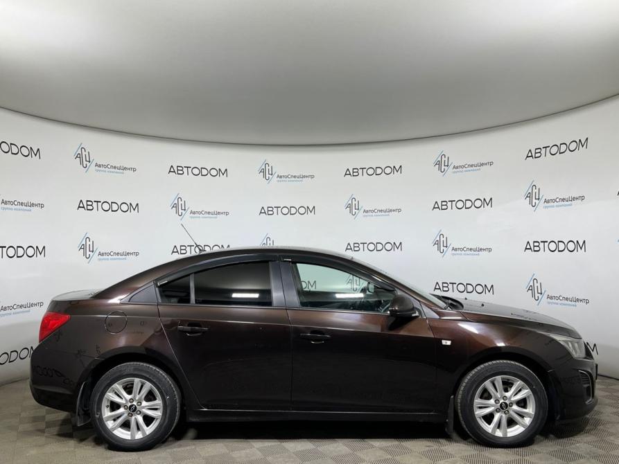 Chevrolet Cruze I Рестайлинг Москва  - изображение 4