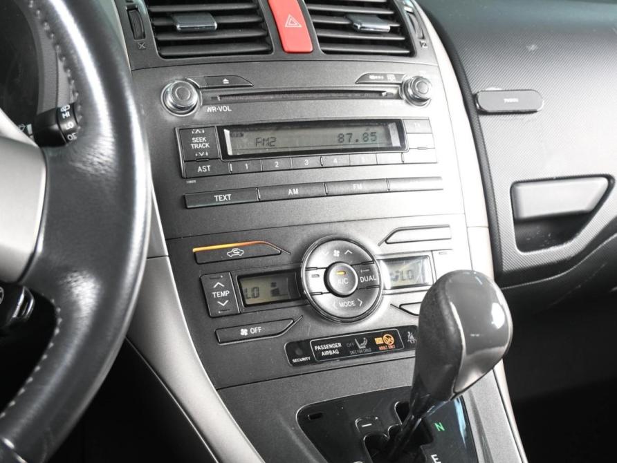 Toyota Auris I Ростов-на-Дону  - изображение 12