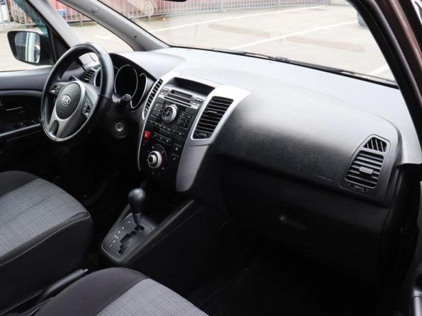 Kia Venga I с пробегом 2012 года, цена 649 000 рублей, 240800 км, компактвэн, Автокод Объявления