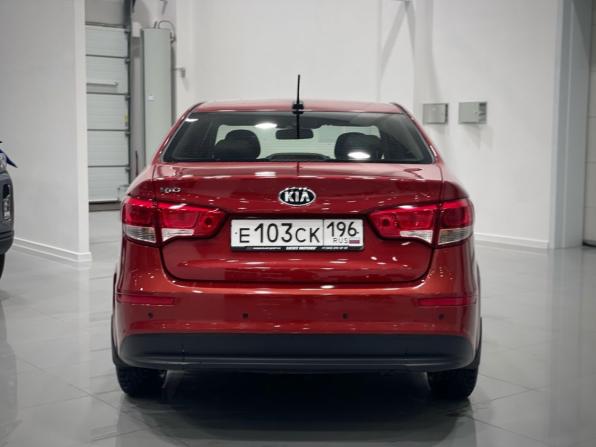 Kia Rio III Рестайлинг с пробегом 2017 года, цена 995 000 рублей, 239000 км, седан, Автокод Объявления