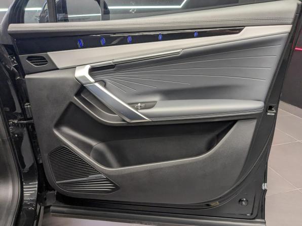 Geely Atlas II с пробегом 2024 года, цена 2 895 000 рублей, 20943 км, внедорожник, Автокод Объявления