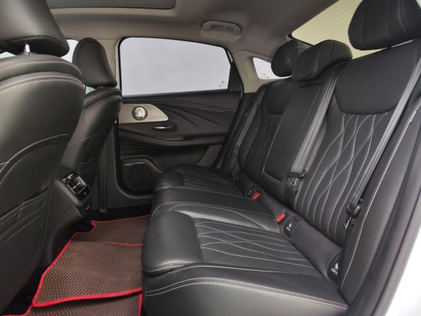 Chery Arrizo 8 с пробегом 2023 года, цена 2 049 000 рублей, 58600 км, седан, Автокод Объявления