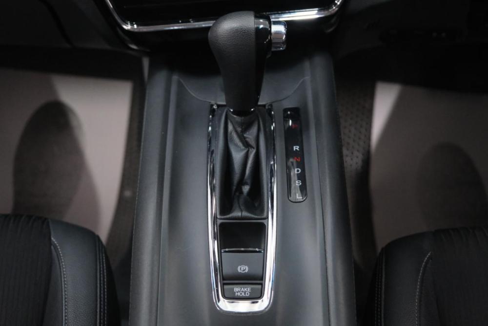 Honda Vezel I Рестайлинг Омск  - изображение 19