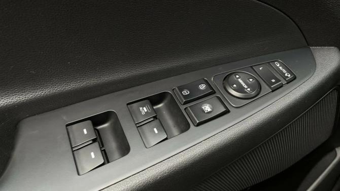 Hyundai Tucson III с пробегом 2017 года, цена 1 787 000 рублей, 131608 км, внедорожник, Автокод Объявления