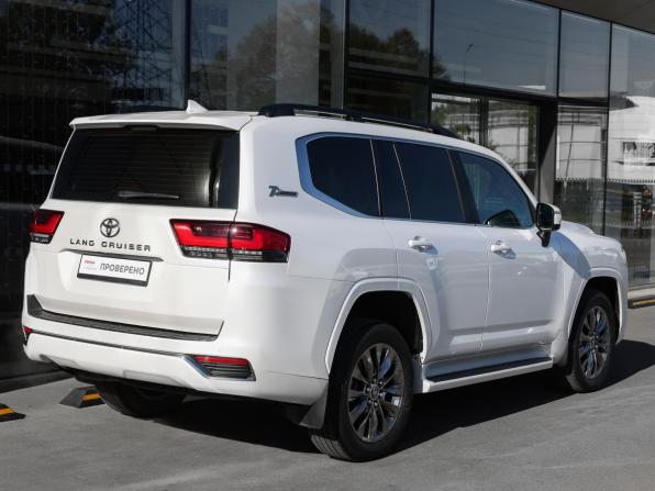 Toyota Land Cruiser 300 Series с пробегом 2021 года, цена 8 498 000 рублей, 76253 км, внедорожник, Автокод Объявления