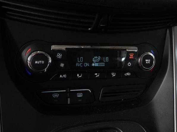 Ford Kuga II с пробегом 2016 года, цена 1 629 000 рублей, 112980 км, внедорожник, Автокод Объявления