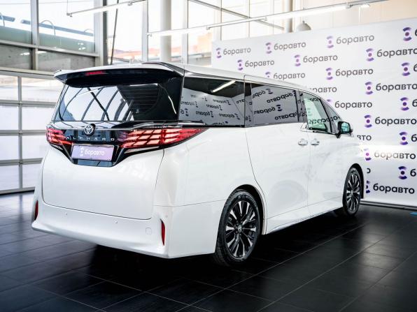 Toyota Alphard IV с пробегом 2024 года, цена 13 125 000 рублей, 14643 км, минивэн, Автокод Объявления