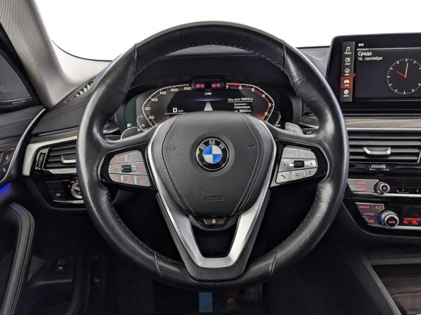 BMW 5 серии VII (G30/G31/G38) Рестайлинг с пробегом 2022 года, цена 5 329 000 рублей, 100111 км, седан, Автокод Объявления
