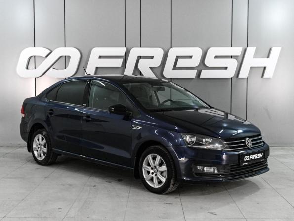 Volkswagen Polo V Рестайлинг с пробегом 2017 года, цена 1 359 000 рублей, 66248 км, седан, Автокод Объявления