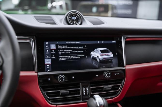 Новый Porsche Macan I Рестайлинг 2 2026 года, цена 12 800 000 рублей, внедорожник, Автокод Объявления