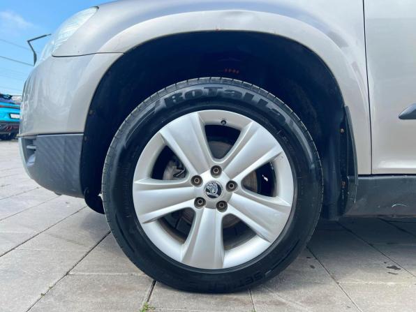 Skoda Yeti I с пробегом 2012 года, цена 955 000 рублей, 139632 км, внедорожник, Автокод Объявления
