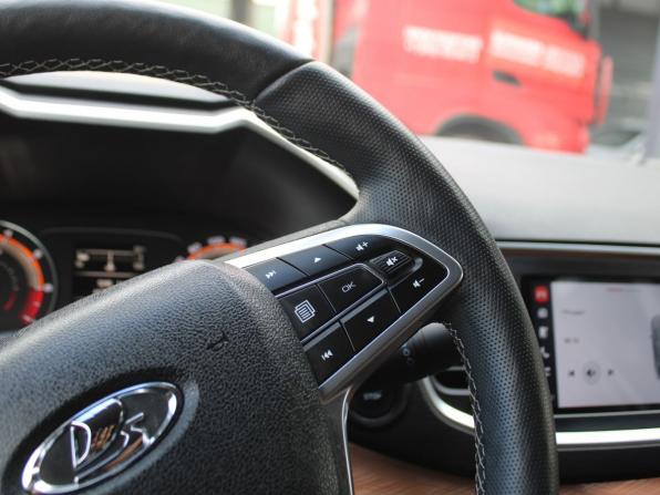 Lada (ВАЗ) Vesta I Рестайлинг (NG) с пробегом 2024 года, цена 1 529 000 рублей, 4989 км, седан, Автокод Объявления