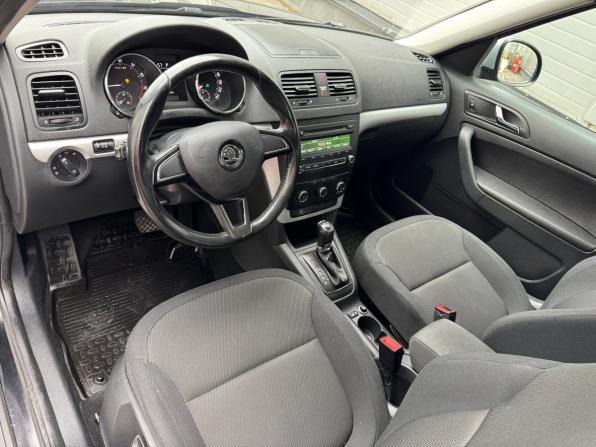 Skoda Yeti I Рестайлинг с пробегом 2015 года, цена 1 129 000 рублей, 187261 км, внедорожник, Автокод Объявления