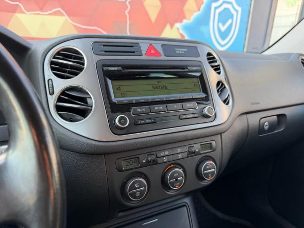 Volkswagen Tiguan I с пробегом 2009 года, цена 980 000 рублей, 222517 км, внедорожник, Автокод Объявления