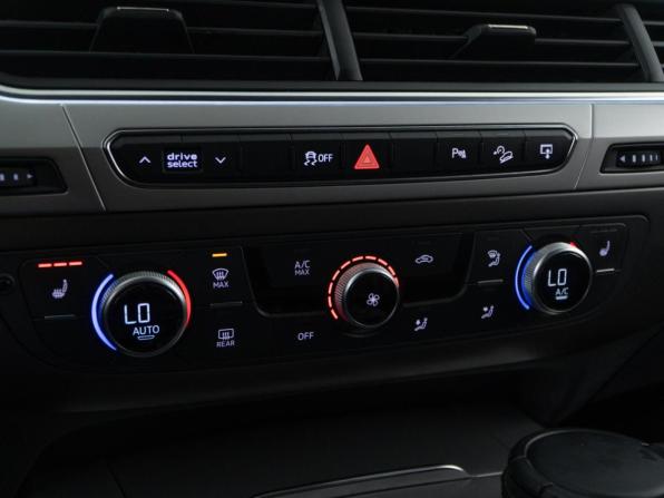 Audi Q7 II (4M) с пробегом 2015 года, цена 4 010 111 рублей, 101560 км, внедорожник, Автокод Объявления