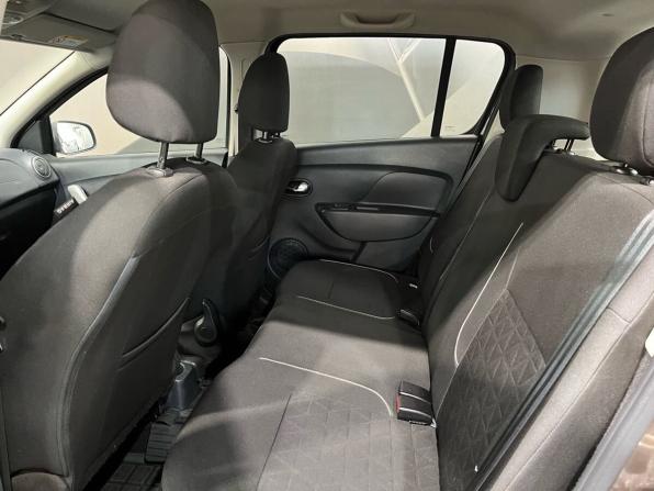 Renault Sandero II Рестайлинг с пробегом 2019 года, цена 1 099 000 рублей, 85965 км, хэтчбек, Автокод Объявления