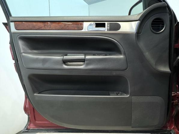 Volkswagen Touareg I с пробегом 2003 года, цена 880 000 рублей, 296130 км, внедорожник, Автокод Объявления