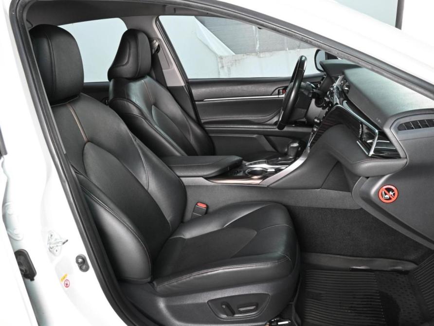 Toyota Camry VIII (XV70) Ростов-на-Дону  - изображение 8
