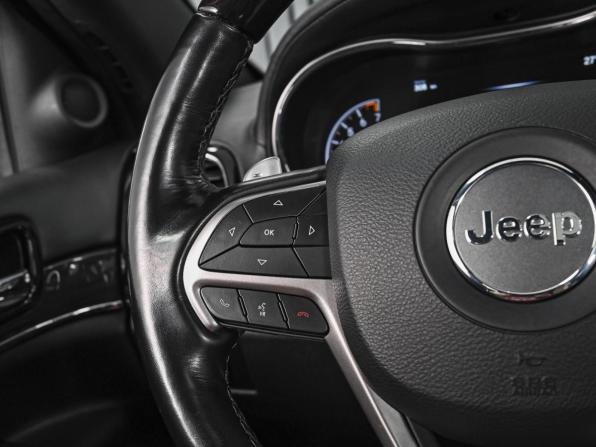 Jeep Grand Cherokee IV (WK2) Рестайлинг с пробегом 2021 года, цена 6 550 000 рублей, 111705 км, внедорожник, Автокод Объявления