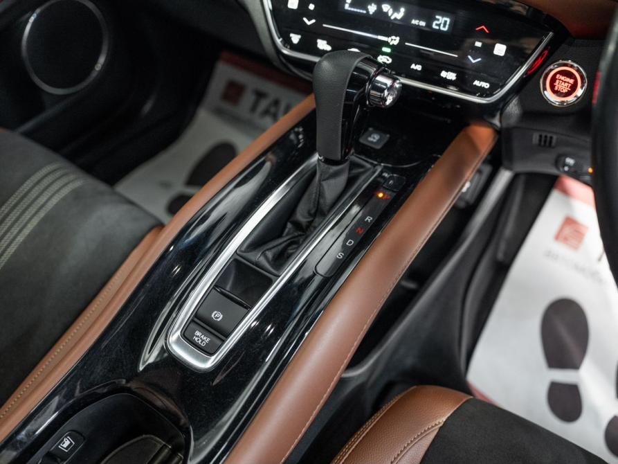 Honda Vezel I Рестайлинг Иркутск  - изображение 15