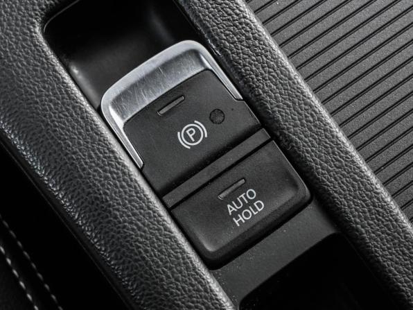 Volkswagen Passat B8 Рестайлинг с пробегом 2020 года, цена 2 199 000 рублей, 117019 км, седан, Автокод Объявления