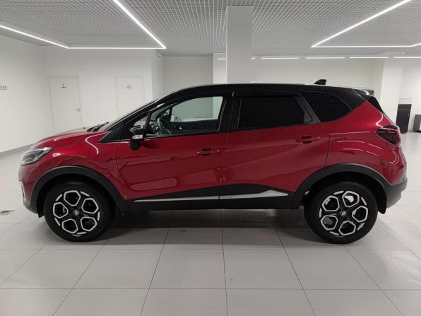 Renault Kaptur I Рестайлинг с пробегом 2021 года, цена 1 805 000 рублей, 65106 км, внедорожник, Автокод Объявления