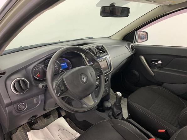Renault Logan II с пробегом 2014 года, цена 632 000 рублей, 179389 км, седан, Автокод Объявления