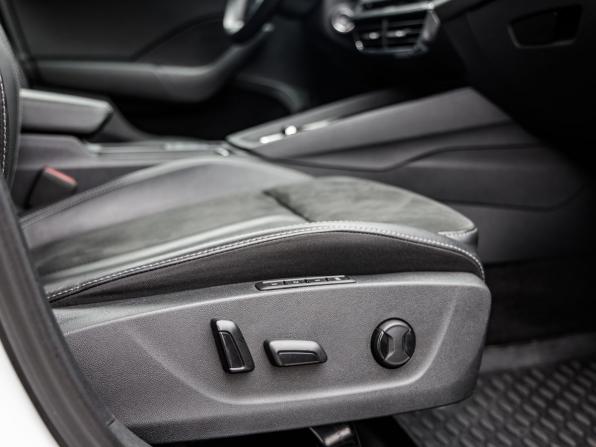 Skoda Octavia IV (A8) с пробегом 2021 года, цена 2 528 000 рублей, 154275 км, лифтбек, Автокод Объявления