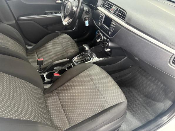 Kia Rio IV с пробегом 2018 года, цена 1 149 000 рублей, 154100 км, седан, Автокод Объявления